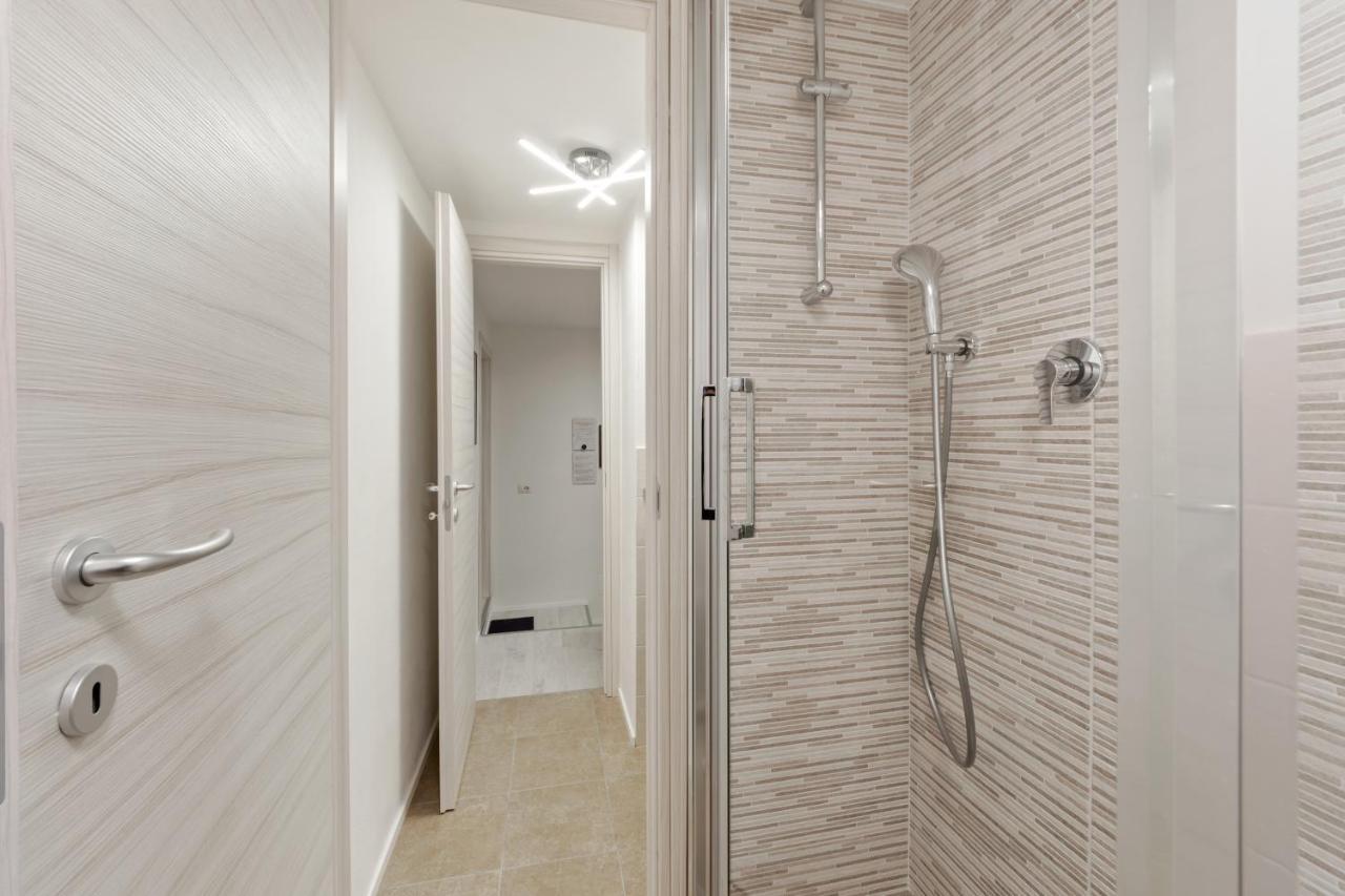 Best Way Rent - Apartments Near Tre Torri District Milán Exterior foto